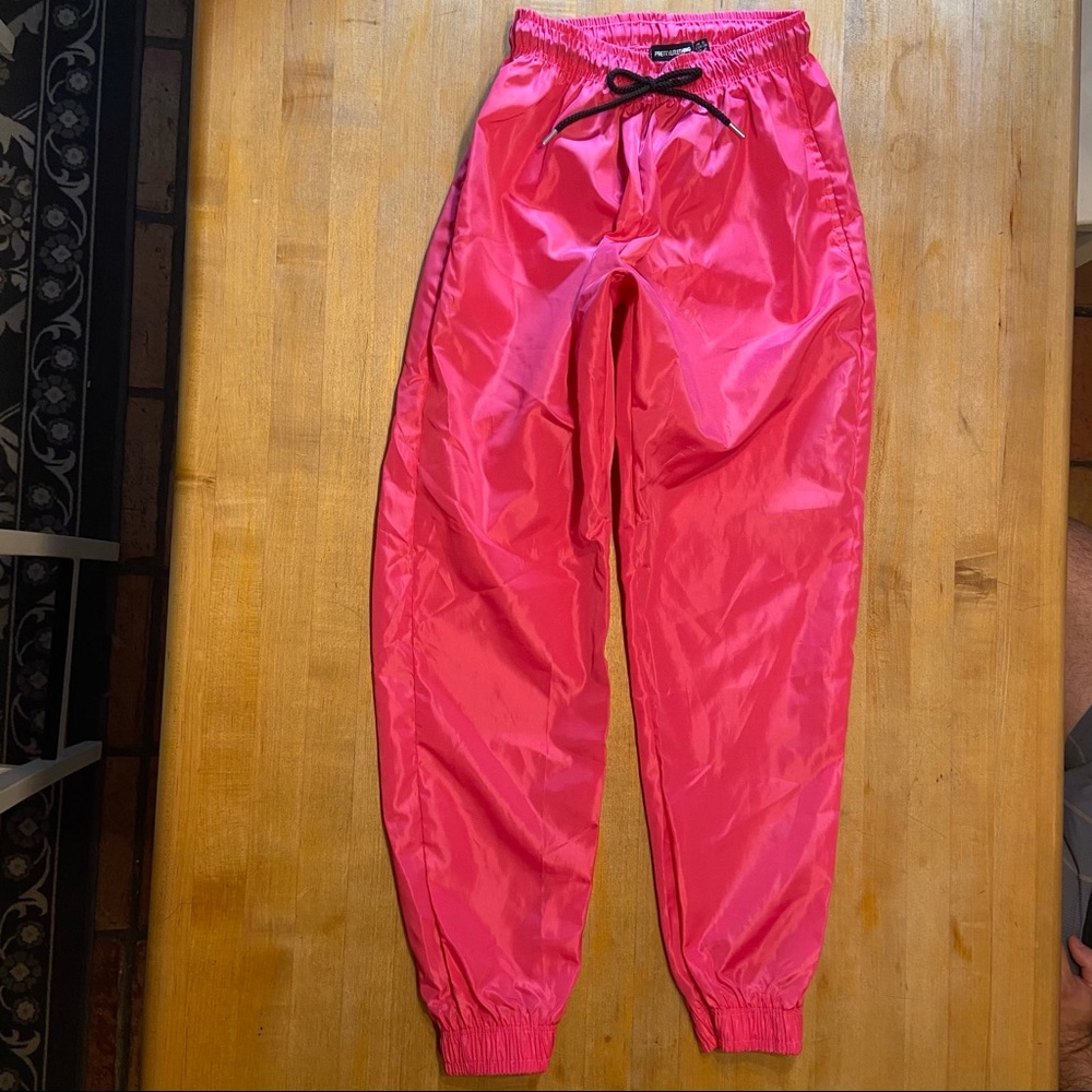 Women's Pretty Little Thing Jogger Sweatpant Windbreaker Size 4 US Pink